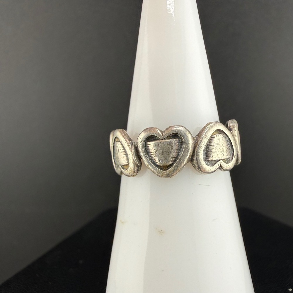 Vintage Bell Trading Post Sterling Silver Ring Heart‎ Band 6.75